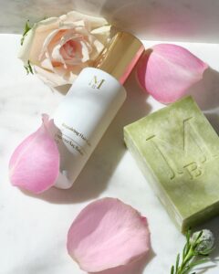Cosmetic Care Oils Manufacturer